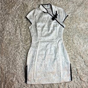 Traditional mini Chinese dress size S